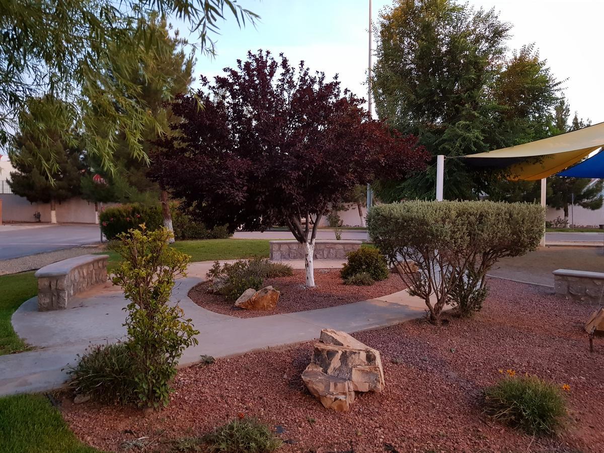 Villa Residencia A 100 Mts Del Consulado Ciudad Juárez Esterno foto