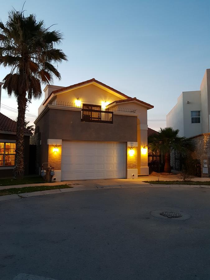 Villa Residencia A 100 Mts Del Consulado Ciudad Juárez Esterno foto