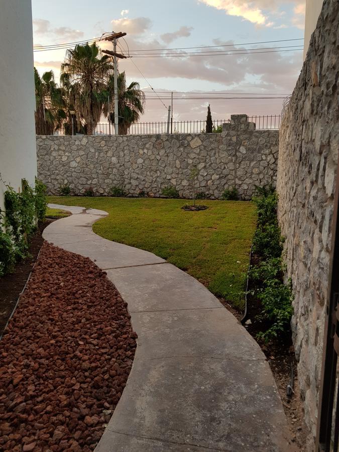 Villa Residencia A 100 Mts Del Consulado Ciudad Juárez Esterno foto